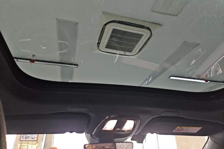 Used Volvo XC60 2022 B5 4x4 Smart Luxury Edition Headliner