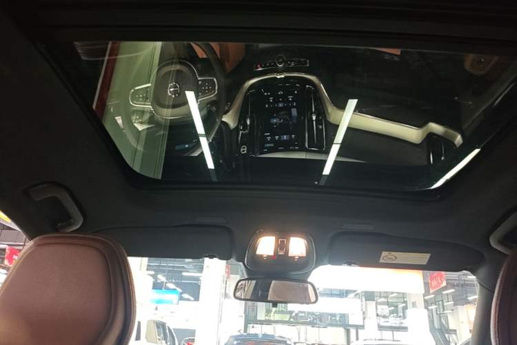 Used Volvo XC60 2022 B5 4x4 Zhiyi Luxury Edition Headliner