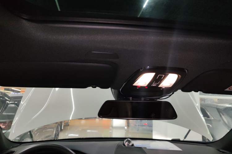 Used Volvo XC60 2022 B5 4x4 Zhiyi Luxury Edition Headliner