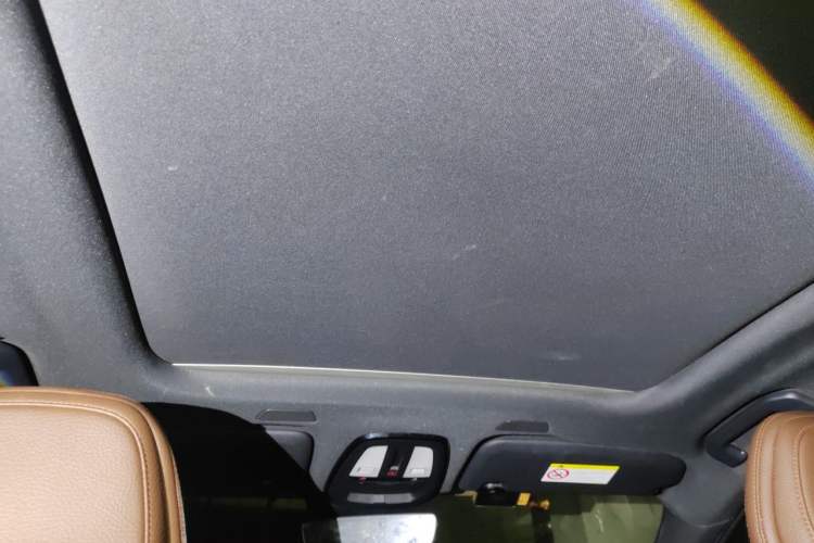 Used Volvo XC60 2022 B5 4x4 Smart Luxury Edition Headliner