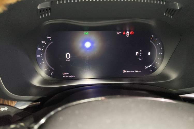 Used Volvo XC60 2022 B5 4x4 Smart Luxury Edition Instrument Cluster