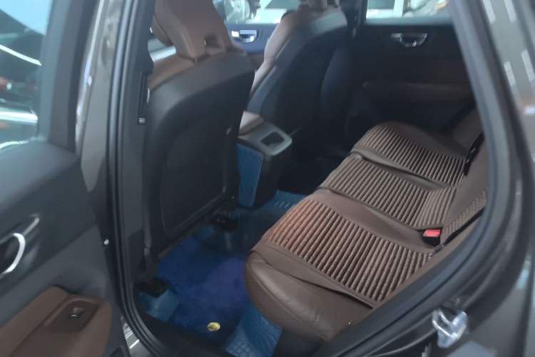 Used Volvo XC60 2022 B5 4x4 Zhiyi Luxury Edition Interior 1