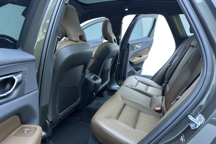 Used Volvo XC60 2022 B5 4x4 Zhiyi Luxury Edition Interior 7