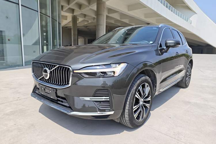 Used Volvo XC60 2022 B5 4x4 Smart Luxury Edition Guazi used car, China used car export, Used car for sale, Used cars, Cheapest cars for sale