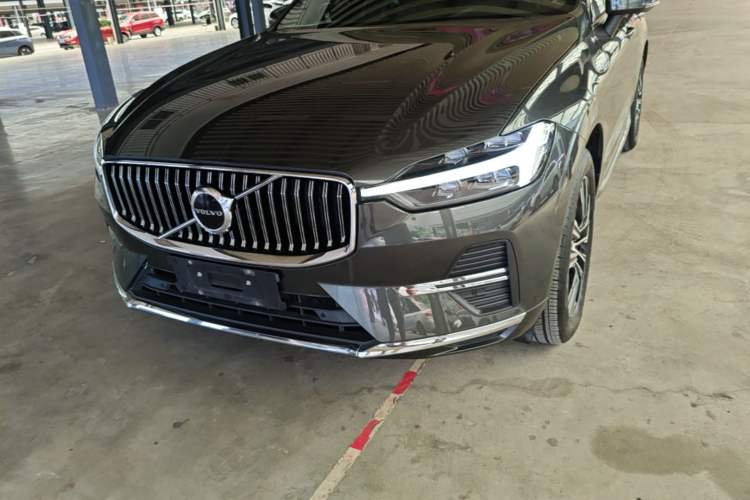 Used Volvo XC60 2022 B5 4x4 Smart Luxury Edition Left Front Headlight