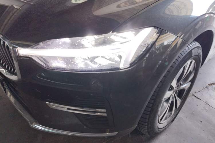 Used Volvo XC60 2022 B5 4x4 Zhiyi Luxury Edition Left Front Headlight