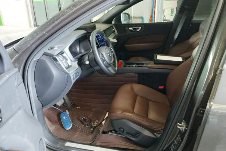 Used Volvo XC60 2022 B5 4x4 Zhiyi Luxury Edition Left Front Seat