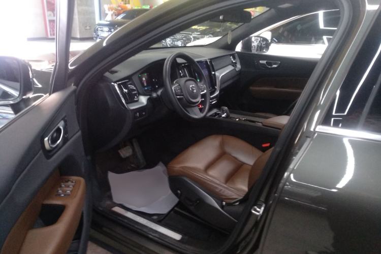 Used Volvo XC60 2022 B5 4x4 Zhiyi Luxury Edition Left Front Seat