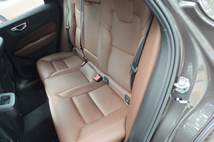Used Volvo XC60 2022 B5 4x4 Zhiyi Luxury Edition Left Rear Seat
