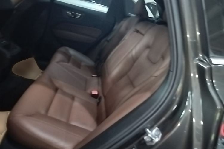 Used Volvo XC60 2022 B5 4x4 Zhiyi Luxury Edition Left Rear Seat