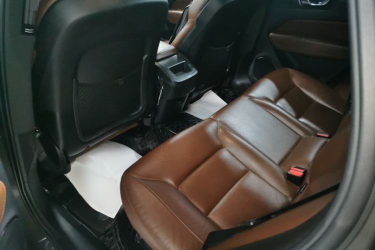 Used Volvo XC60 2022 B5 4x4 Zhiyi Luxury Edition Left Rear Seat