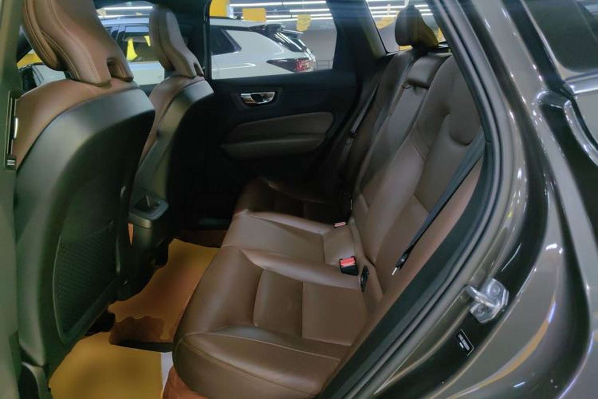 Used Volvo XC60 2022 B5 4x4 Zhiyi Luxury Edition Left Rear Seat