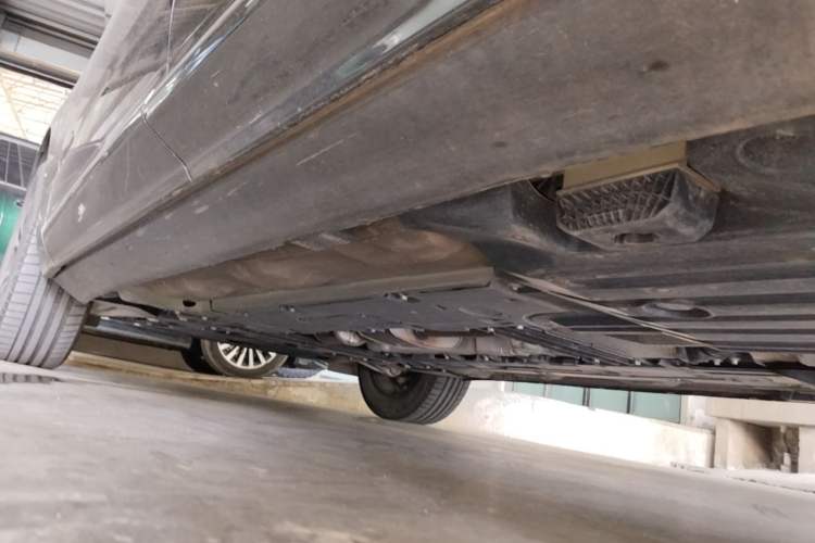 Used Volvo XC60 2022 B5 4x4 Zhiyi Luxury Edition Left Side Sill
