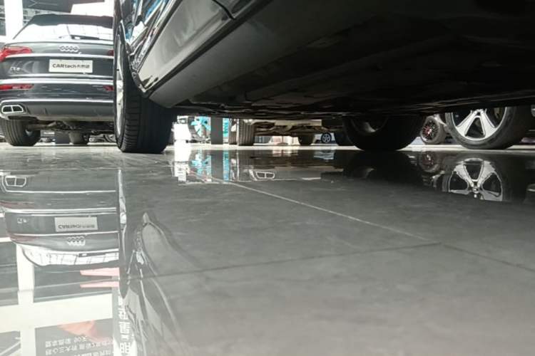 Used Volvo XC60 2022 B5 4x4 Zhiyi Luxury Edition Left Side Sill