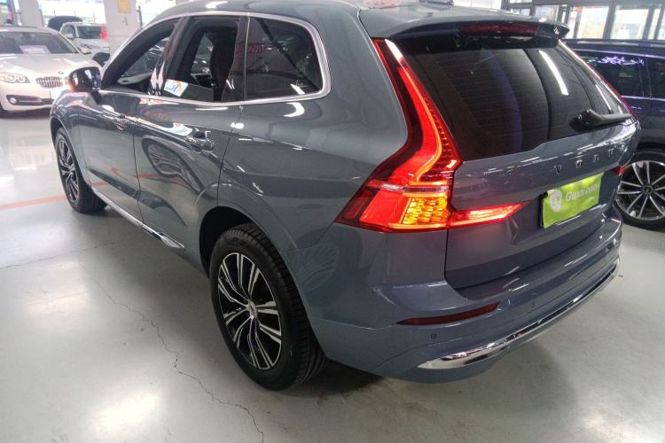 Used Volvo XC60 2022 B5 4x4 Smart Luxury Edition Left Side