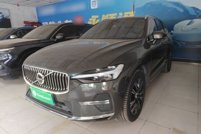 Used Volvo XC60 2022 B5 4x4 Smart Luxury Edition