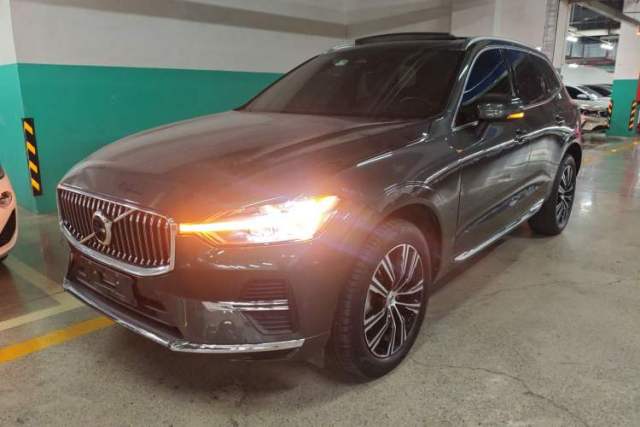 Used Volvo XC60 2022 B5 4x4 Smart Luxury Edition