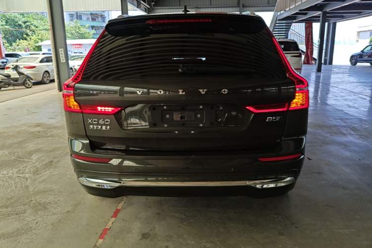 Used Volvo XC60 2022 B5 4x4 Smart Luxury Edition Rear