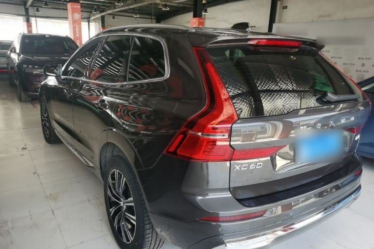 Used Volvo XC60 2022 B5 4x4 Smart Luxury Edition Rear Left 45 Deg