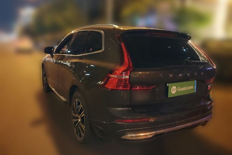 Used Volvo XC60 2022 B5 4x4 Smart Luxury Edition Rear Left 45 Deg