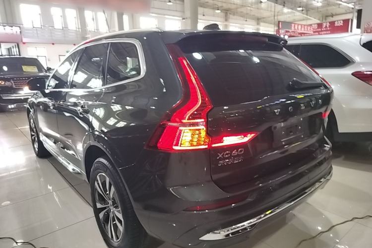 Used Volvo XC60 2022 B5 4x4 Zhiyi Luxury Edition Rear Left 45 Deg
