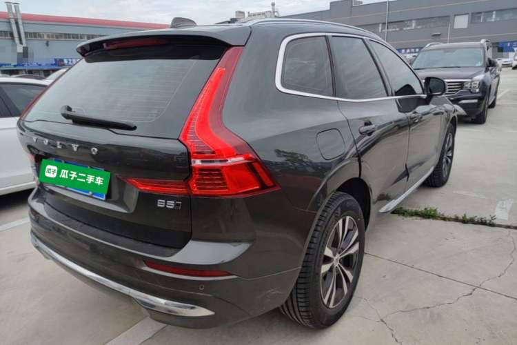 Used Volvo XC60 2022 B5 4x4 Zhiyi Luxury Edition Rear Right 45 Deg