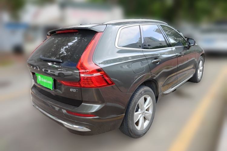 Used Volvo XC60 2022 B5 4x4 Zhiyi Luxury Edition Rear Right 45 Deg