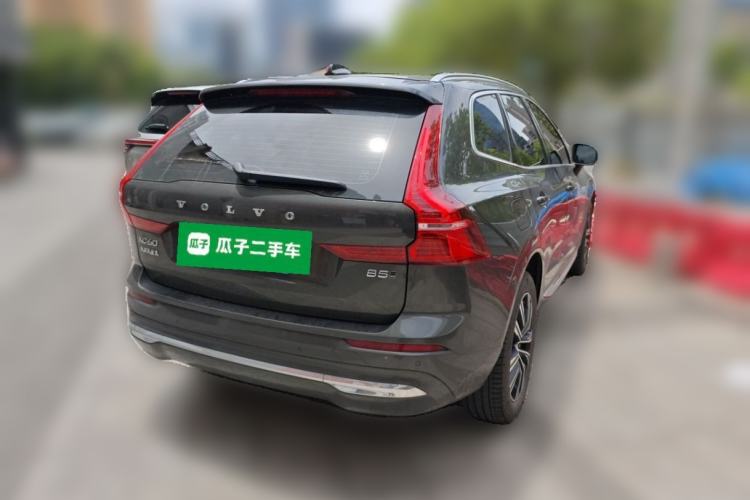 Used Volvo XC60 2022 B5 4x4 Smart Luxury Edition Rear Right 45 Deg