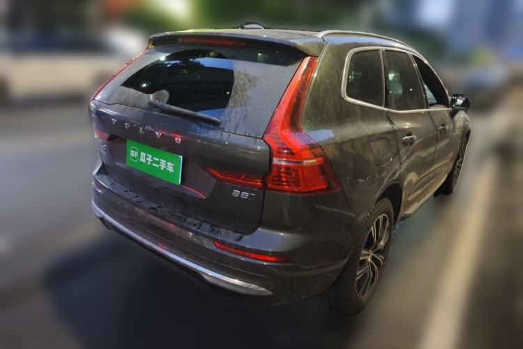 Used Volvo XC60 2022 B5 4x4 Smart Luxury Edition Rear Right 45 Deg