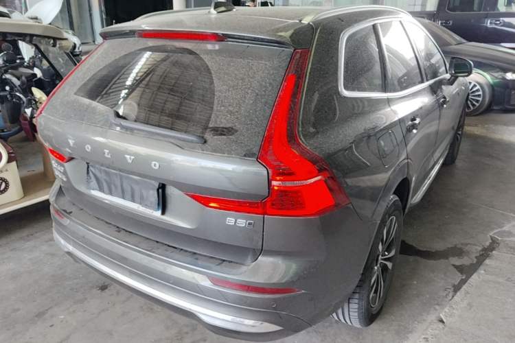 Used Volvo XC60 2022 B5 4x4 Zhiyi Luxury Edition Rear Right 45 Deg