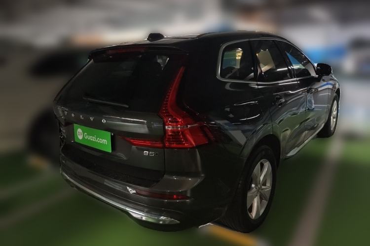 Used Volvo XC60 2022 B5 4x4 Zhiyi Luxury Edition Rear Right 45 Deg