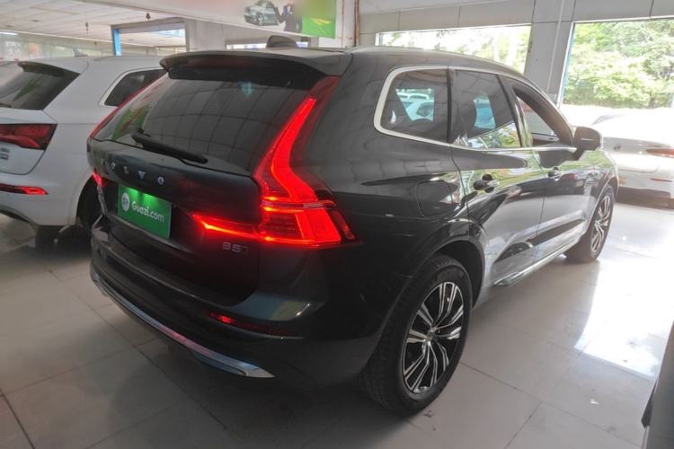 Used Volvo XC60 2022 B5 4x4 Smart Luxury Edition Rear Right 45 Deg