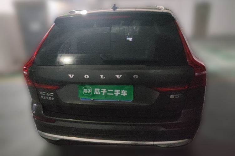 Used Volvo XC60 2022 B5 4x4 Zhiyi Luxury Edition Rear