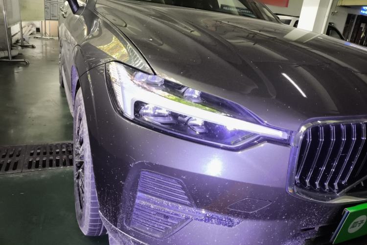 Used Volvo XC60 2022 B5 4x4 Smart Luxury Edition Right Front Headlight