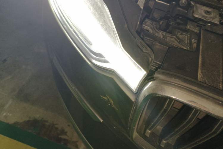 Used Volvo XC60 2022 B5 4x4 Zhiyi Luxury Edition Right Front Headlight