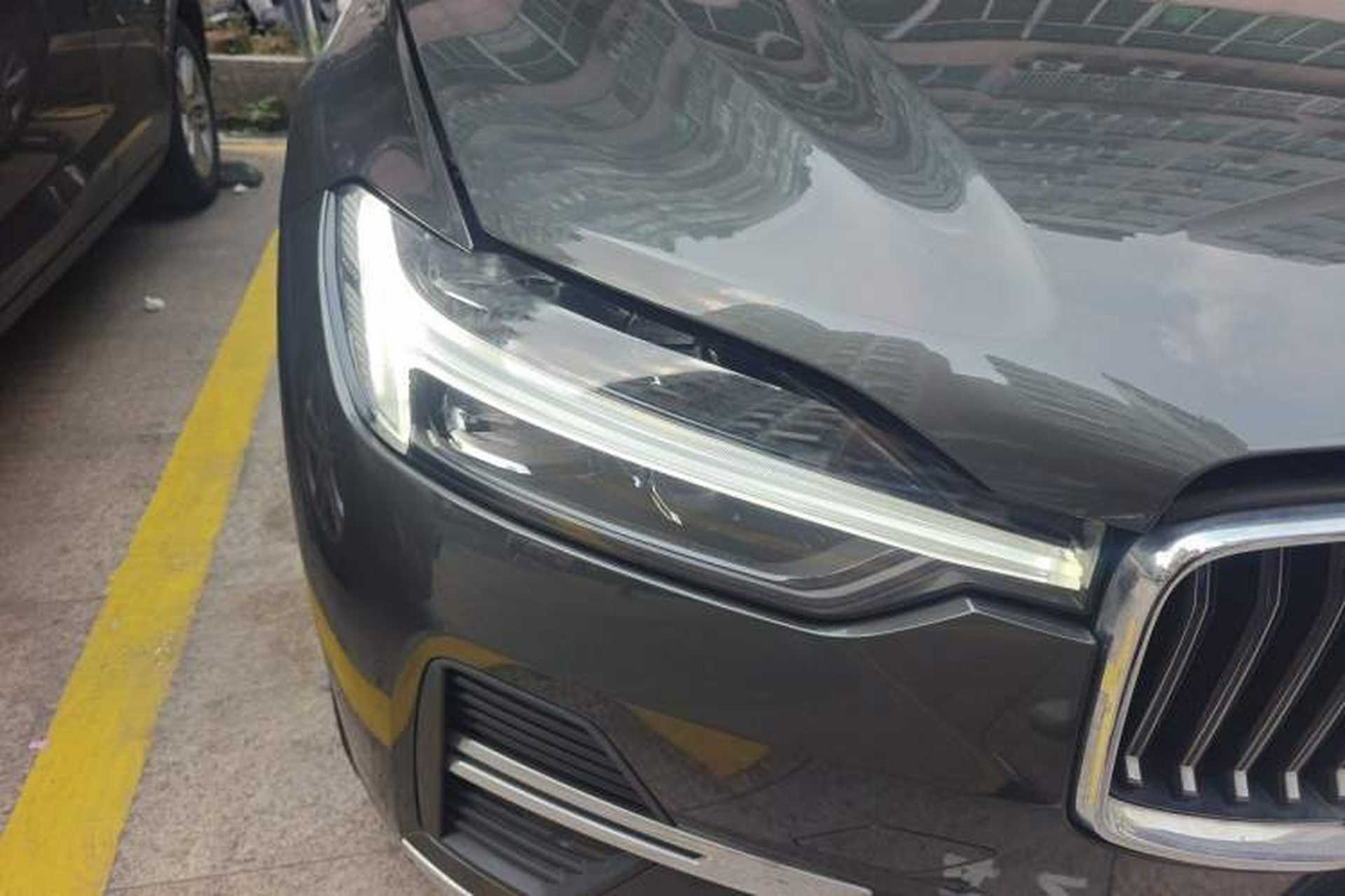 Used Volvo XC60 2022 B5 4x4 Zhiyi Luxury Edition Right Front Headlight