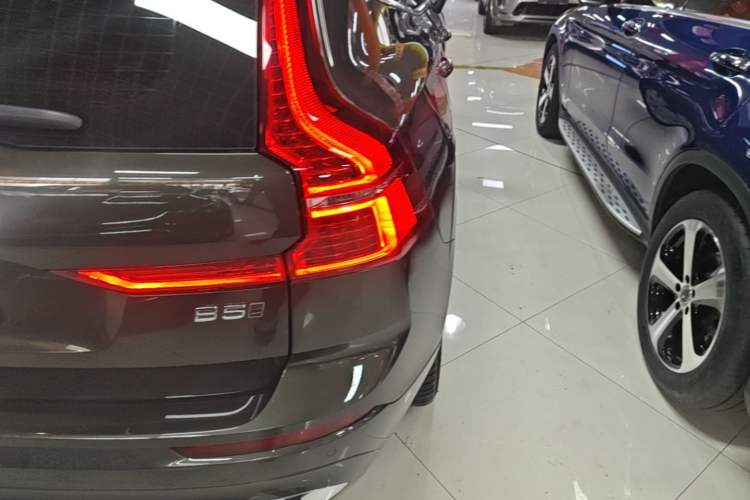Used Volvo XC60 2022 B5 4x4 Smart Luxury Edition Right Rear Taillight