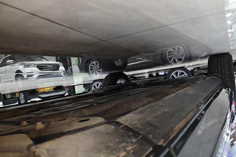 Used Volvo XC60 2022 B5 4x4 Zhiyi Luxury Edition Right Side Sill