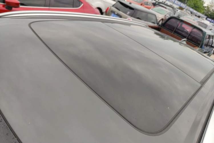 Used Volvo XC60 2022 B5 4x4 Zhiyi Luxury Edition Roof