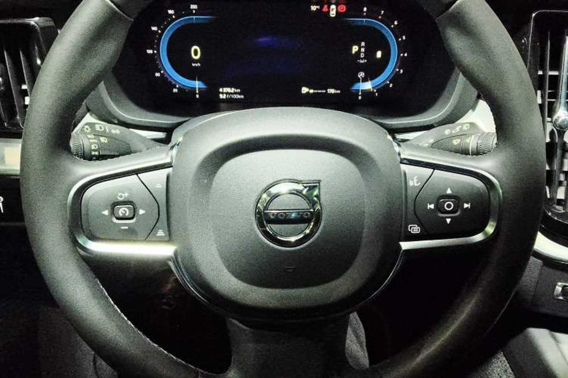 Used Volvo XC60 2022 B5 4x4 Zhiyi Luxury Edition Steering Wheel