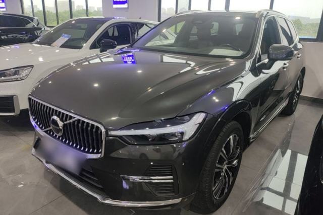 Used Volvo XC60 2022 B5 4x4 Smart Luxury Edition