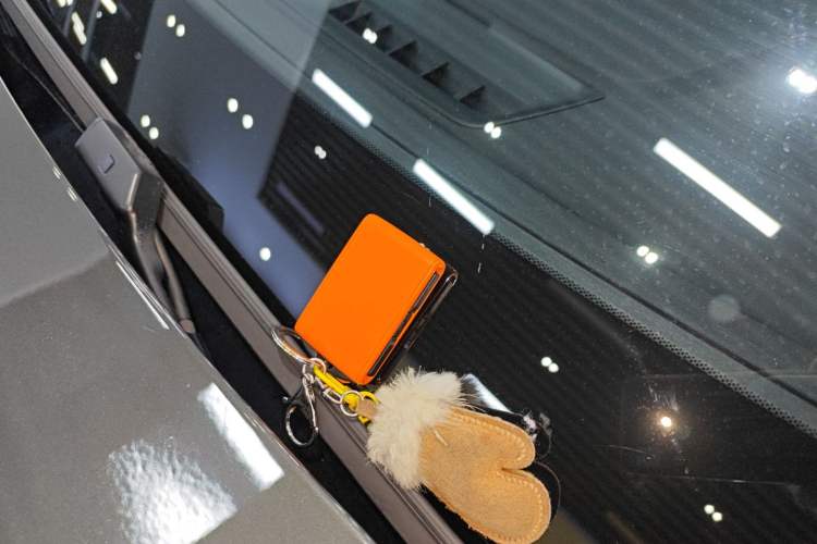 Used Volvo XC60 2022 B5 4x4 Zhiyi Luxury Edition Vehicle Key