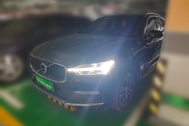 Used Volvo XC60 2022 B5 4x4 Smart Luxury Edition Guazi used car, China used car export, Used car for sale, Used cars, Cheapest cars for sale