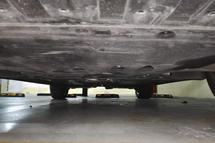 Used Volvo XC60 2022 B5 4x4 Smart Luxury Edition Chassis Front