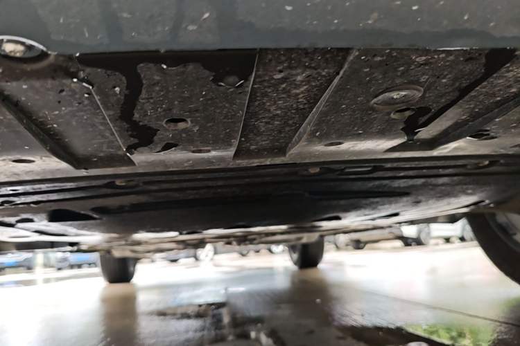 Used Volvo XC60 2022 B5 4x4 Smart Luxury Edition Chassis Front