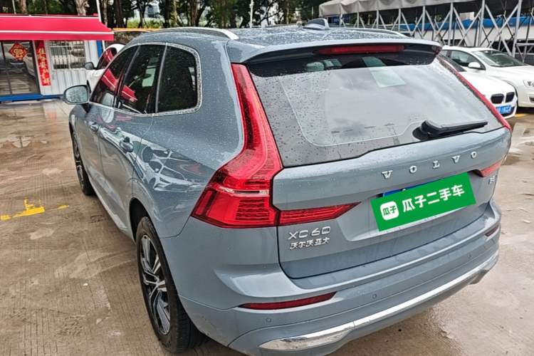 Used Volvo XC60 2022 B5 4x4 Smart Luxury Edition Rear Left 45 Deg