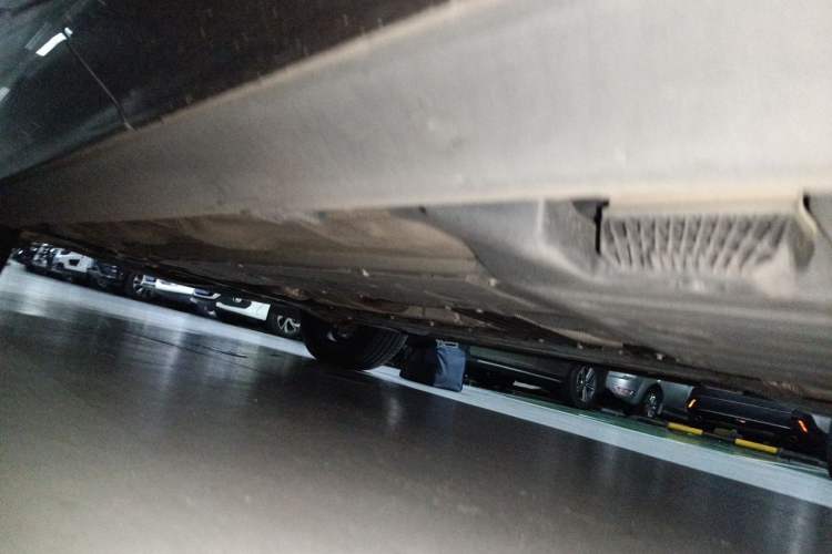 Used Volvo XC60 2022 B5 4x4 Smart Luxury Edition Chassis Front Left
