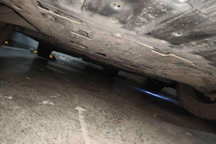Used Volvo XC60 2022 B5 4x4 Zhiyi Sport Edition Chassis Front