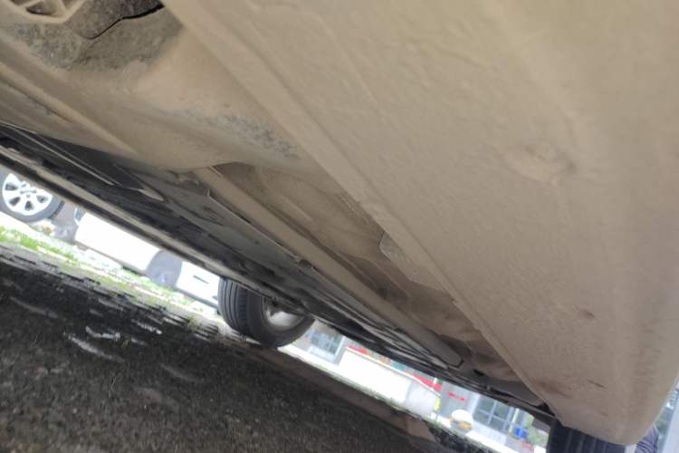 Used Volvo XC60 2022 B5 4x4 Zhiyi Luxury Edition Chassis Rear Right