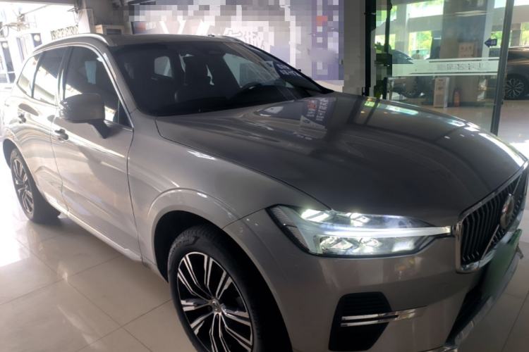Used Volvo XC60 2022 B5 4x4 Smart Luxury Edition Exterior 1